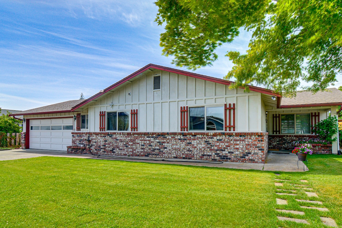 Front exterior and private yard